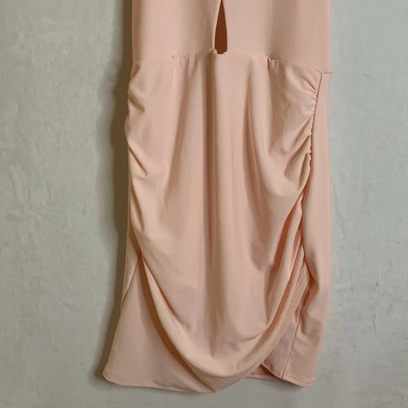 Lucy in the Sky Pink Blush Halter Backless Dress Size Small - Picture 3 of 9